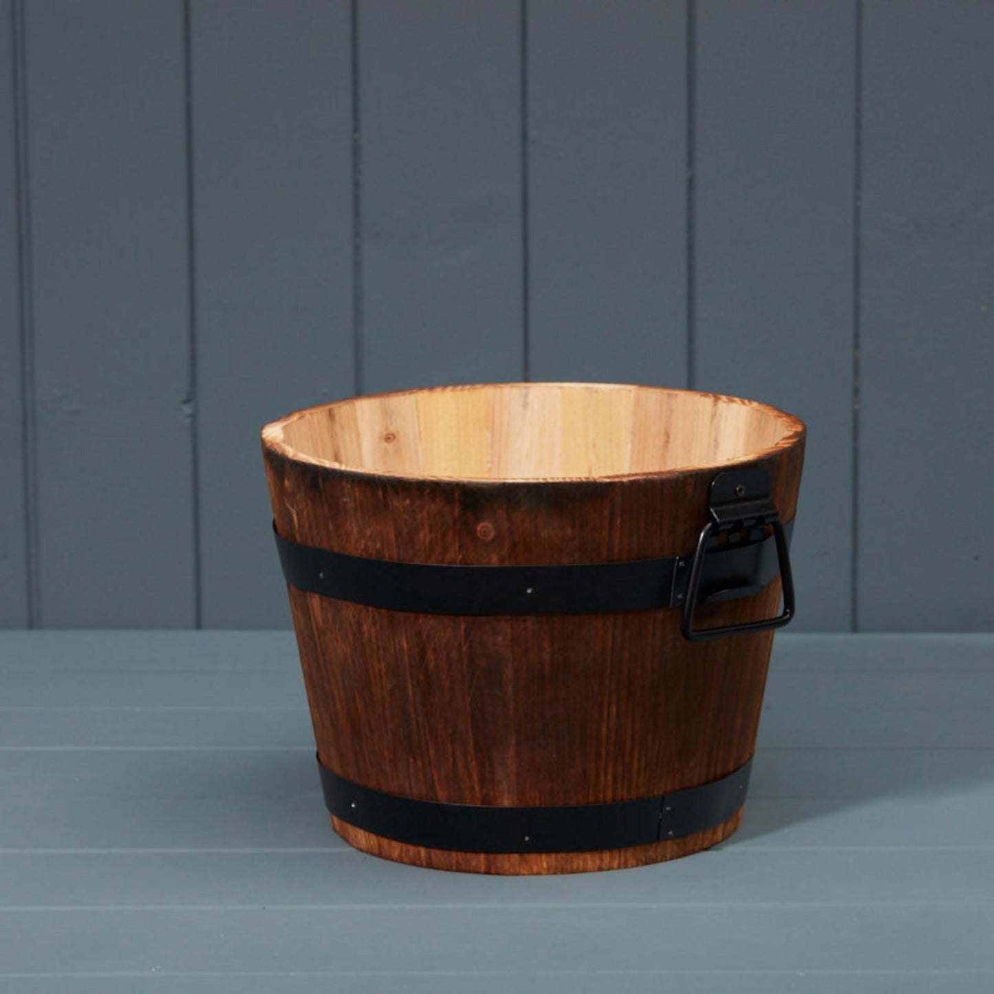 Geko Products Burntwood barrel home decor wooden bucket with black metal bands and handle