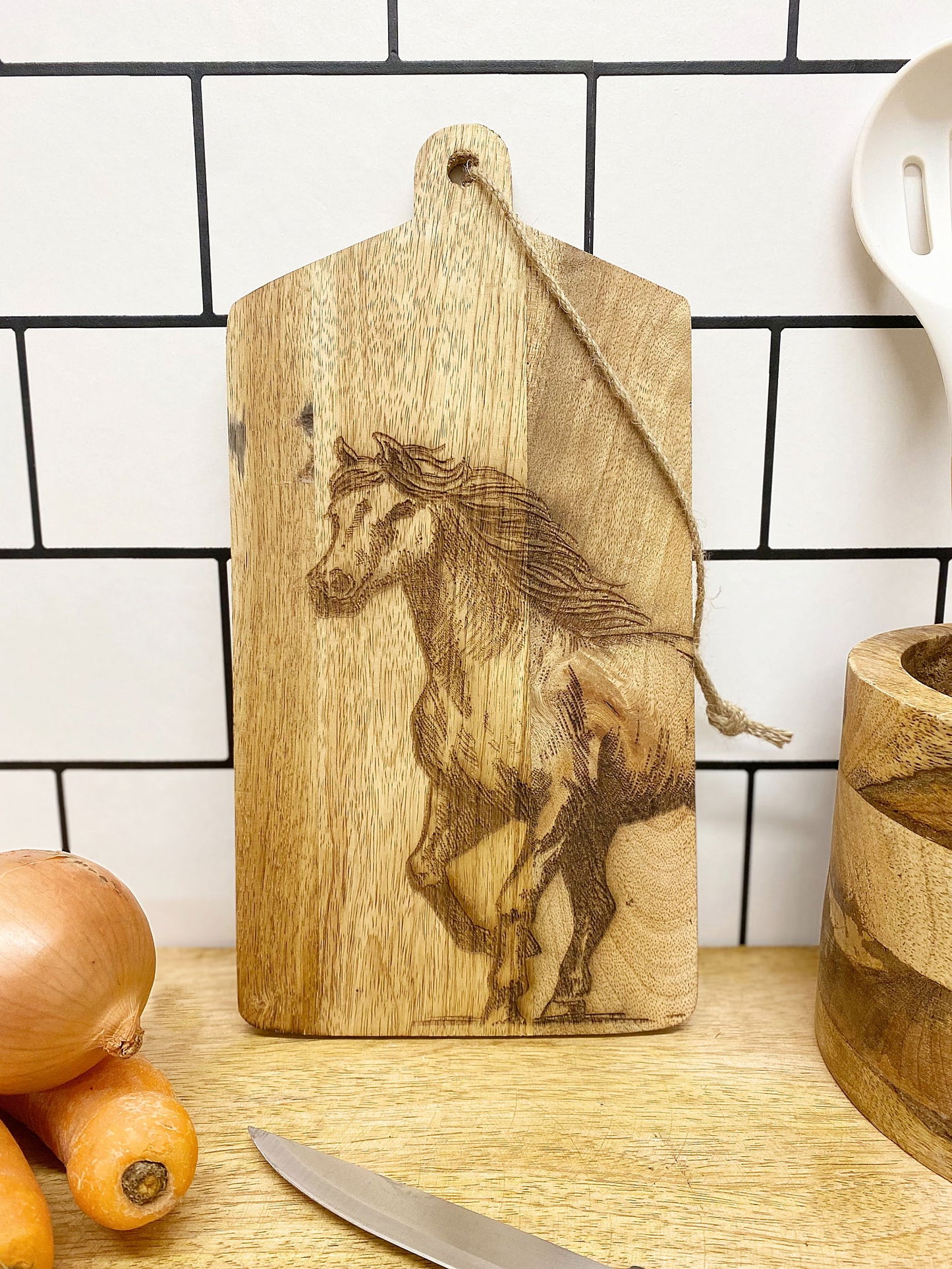 Geko Products horse engraved cheese board made of wood with hanging rope for kitchen use