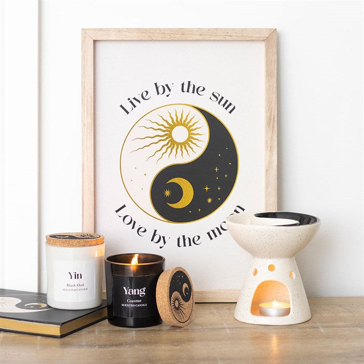 Kimchi Toki Yin Yang oil burner for aromatherapy with candles and decorative artwork