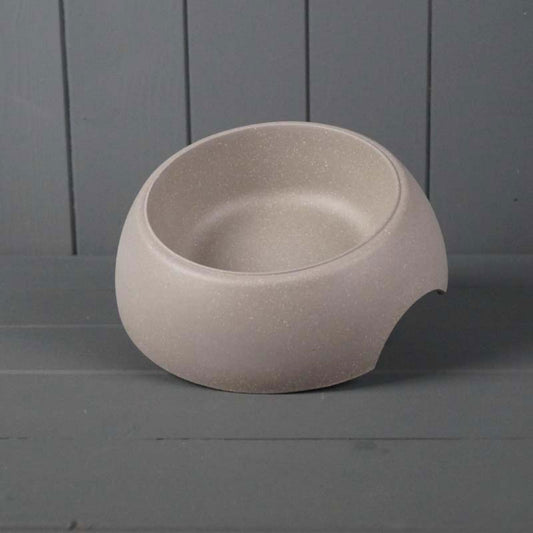 Geko Products eco-friendly pet bowl in gray with a smooth, rounded design for sustainable pet feeding