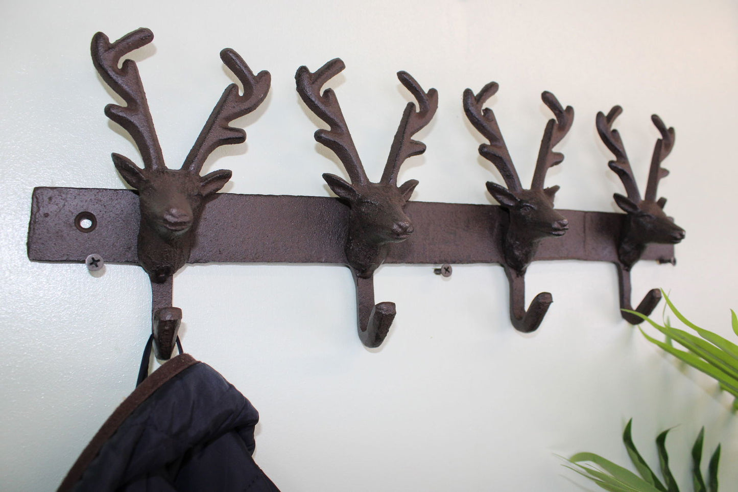 Geko Products rustic reindeer wall hooks with four metal reindeer heads for hanging coats and accessories